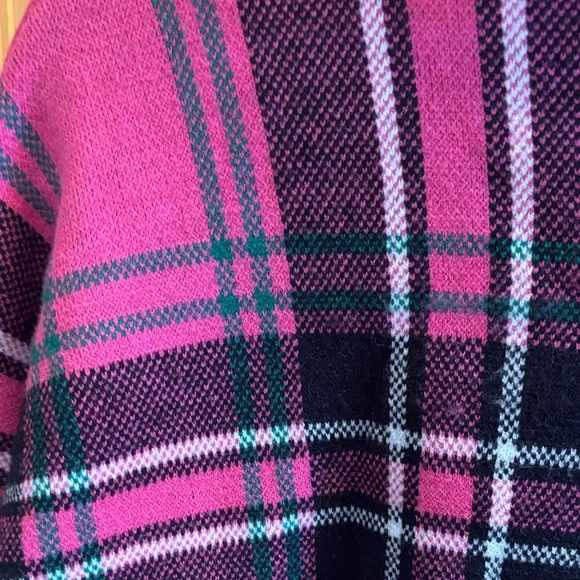 Elie Tahari Pink Plaid Turtleneck Sweater - Picture 3 of 8